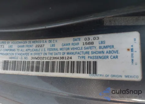 2003 Volkswagen New Beetle Glx from USA, damaged, VIN 3VWDD21C23M438124